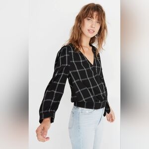Madewell Small Wrap Top Windowpane Cropped Black White Plaid V Neck 3/4 Sleeve